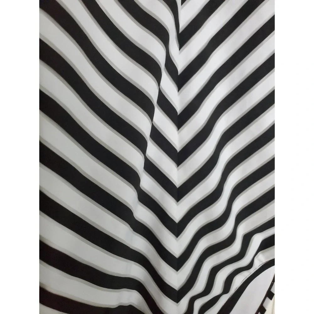 La Blanca Modest Mime Games Black White Stripes V-neck One‎ Piece Swimsuit SZ 12